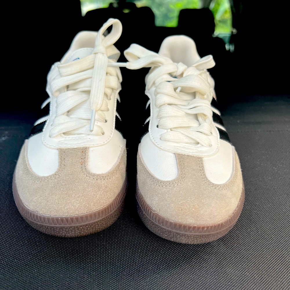 Adidas sambas